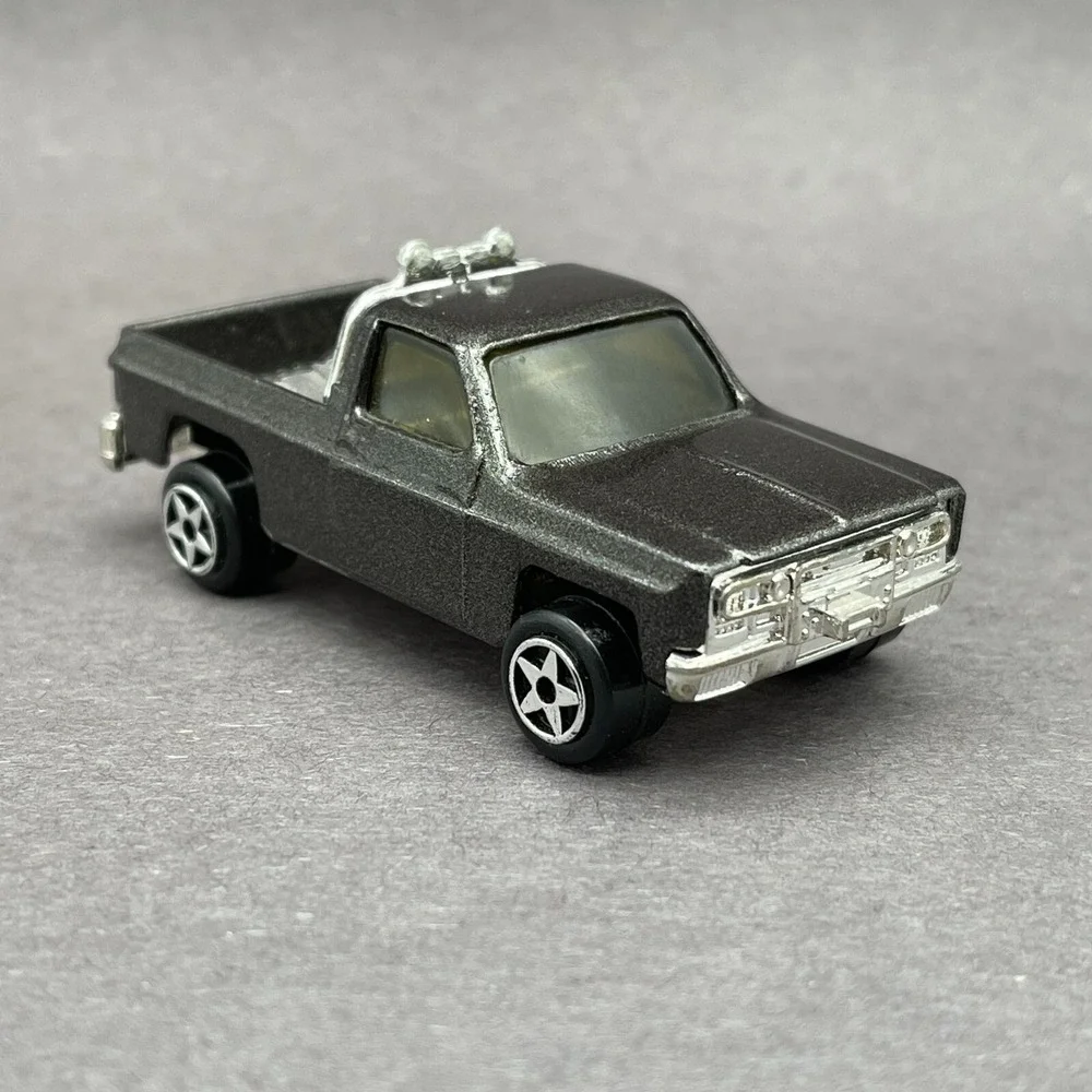 Vintage ERTL Chevrolet Chevy GMC Pickup Truck Metallic Black Diecast 1/64 Scale‎